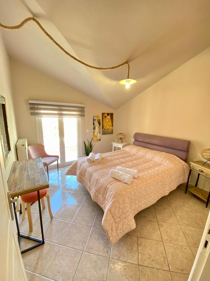 Valeria's Apartment *